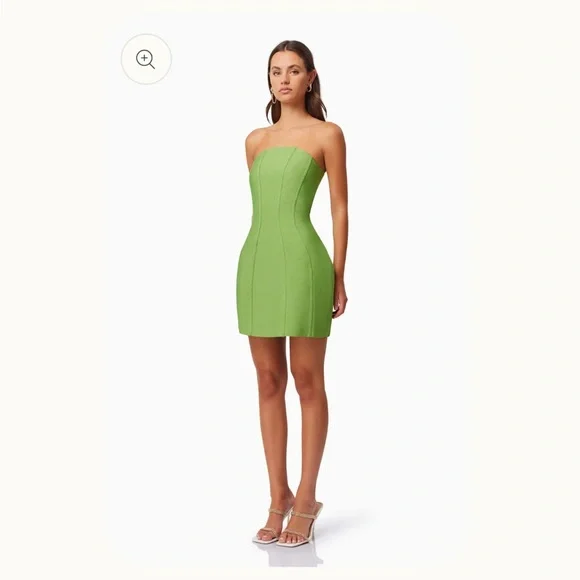 Elliatt Rose Mini Dress in Fern Green - Picture 5 of 6